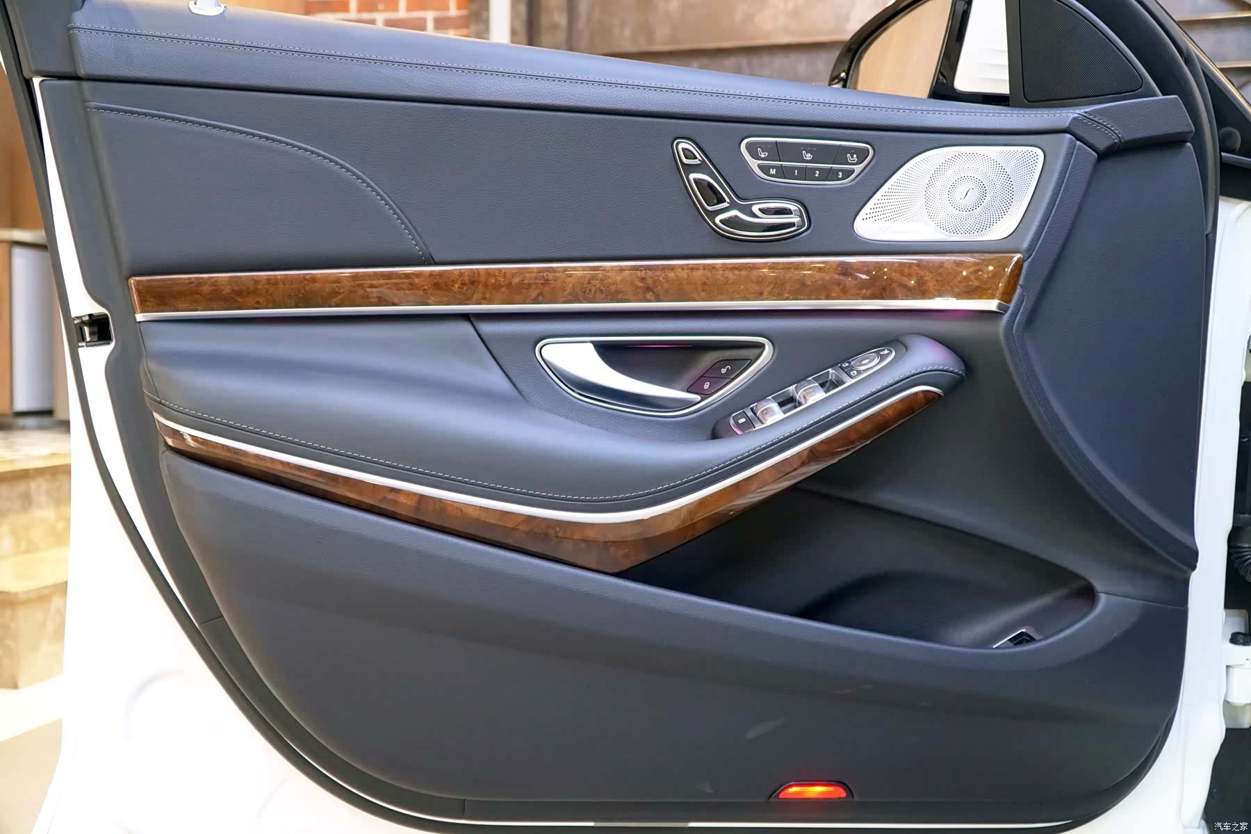 Mercedes-Benz S-Class, 2018 21