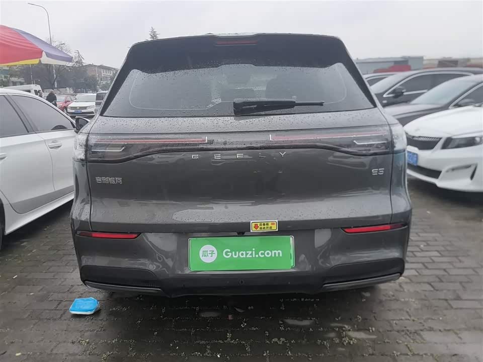 Geely Galaxy Galaxy E5