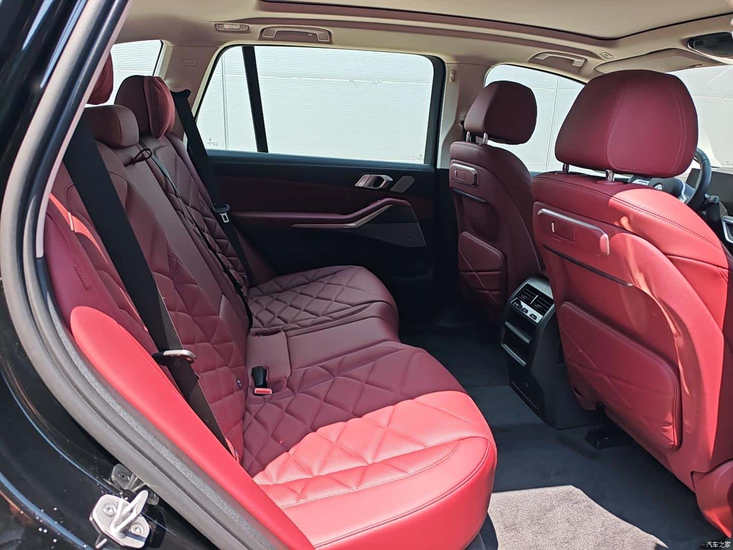 BMW X5, 2025 15