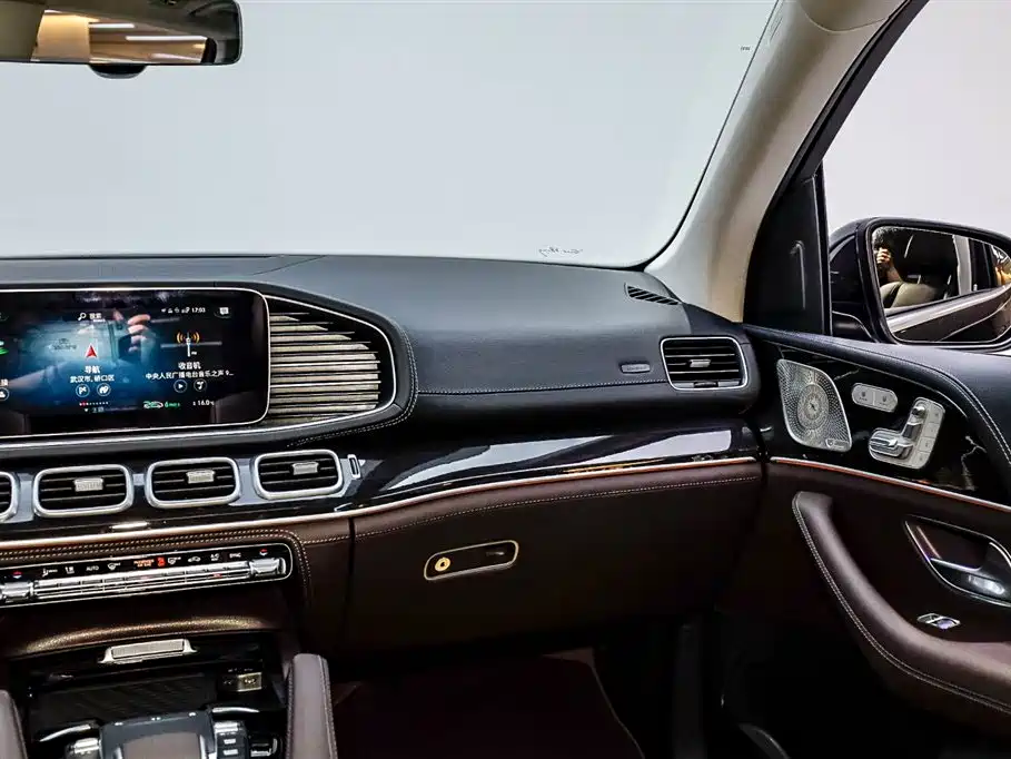Mercedes-Benz GLS Mercedes-Benz GLS