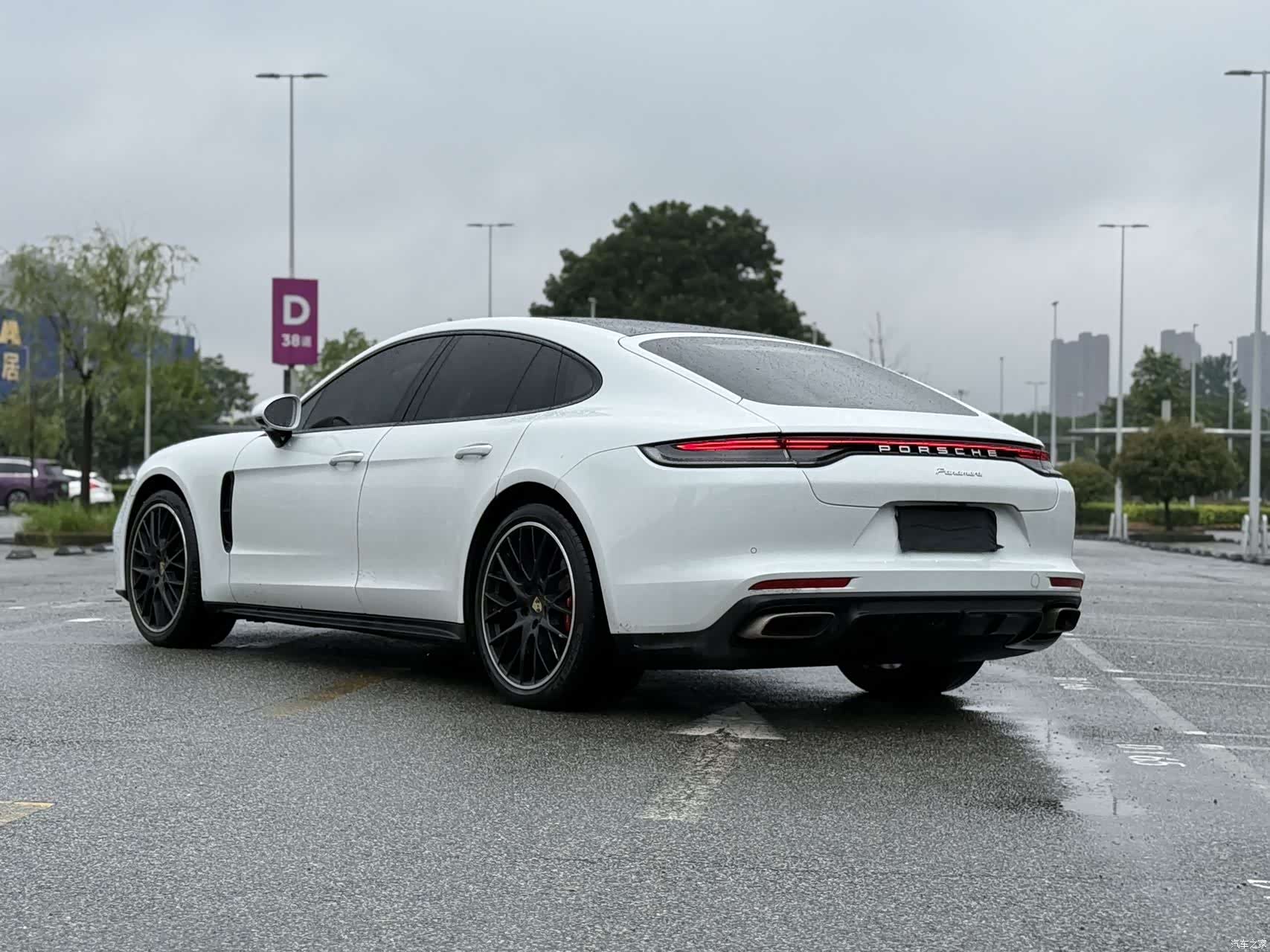 Porsche Panamera, 2022 8