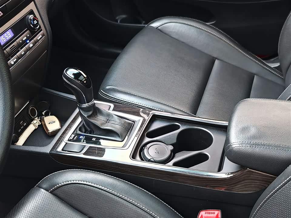 Hyundai Name picture