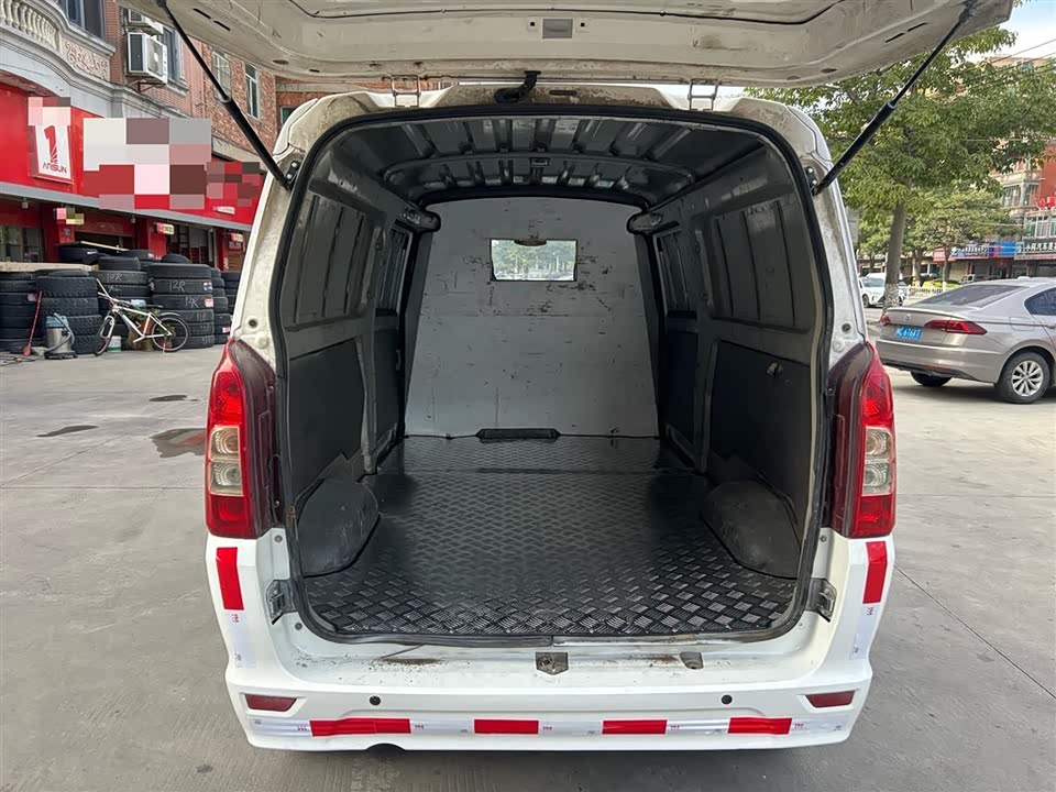 Xinlongma Qiteng M70EV