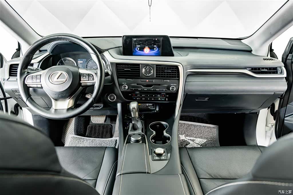 Lexus RX, 2016 11