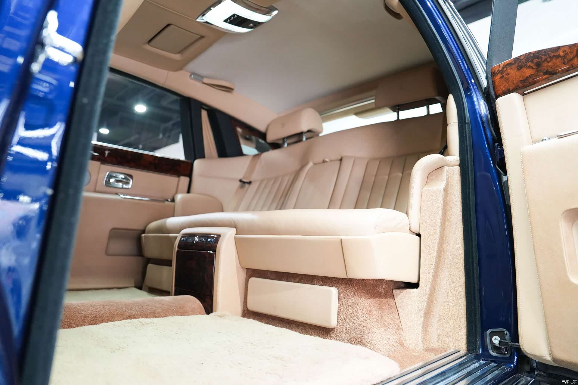 Rolls-Royce Phantom, 2008 41