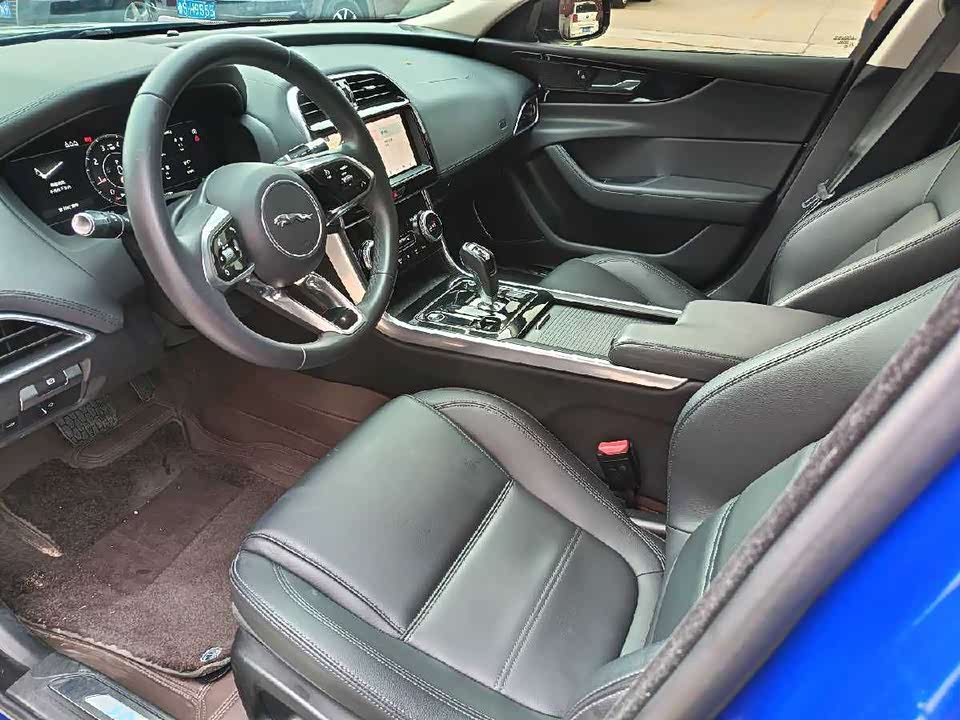 Jaguar XEL