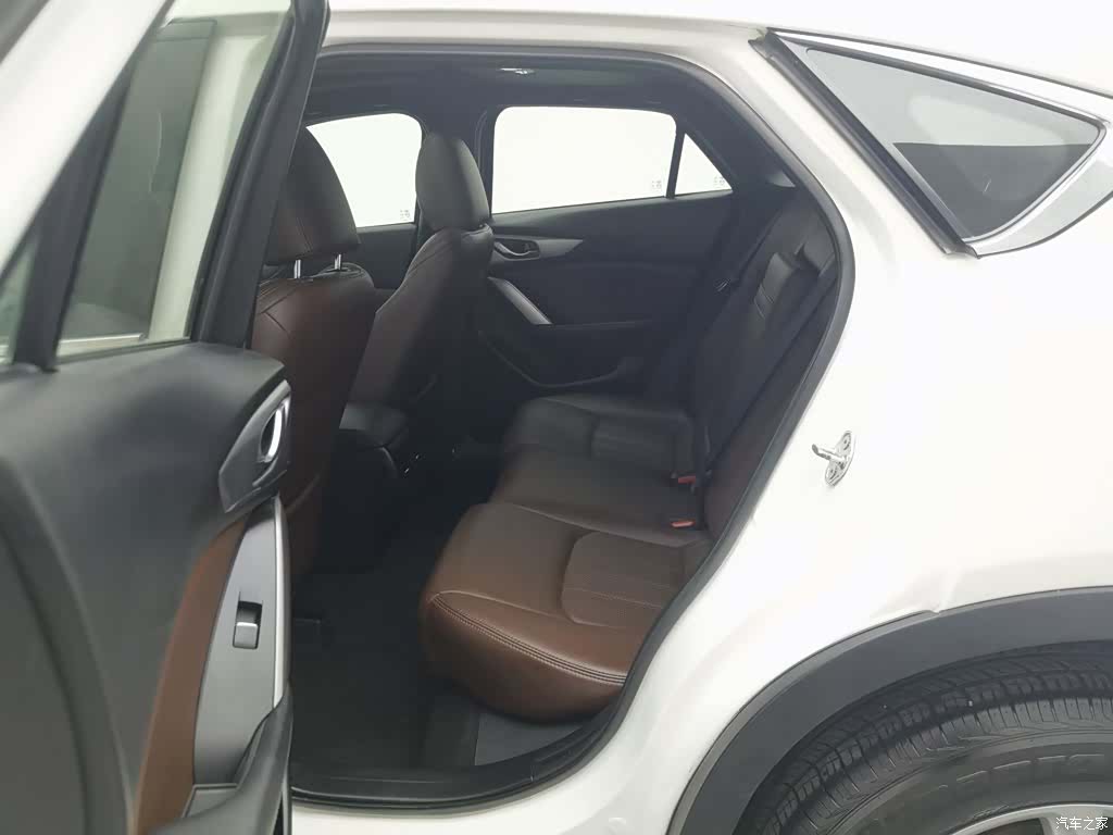 Mazda CX-4, 2018 15