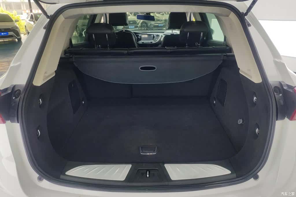 Buick Envision Plus, 2018 4