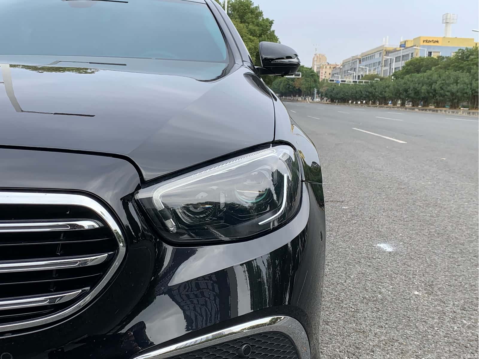 Mercedes-Benz E-Class, 2022 13