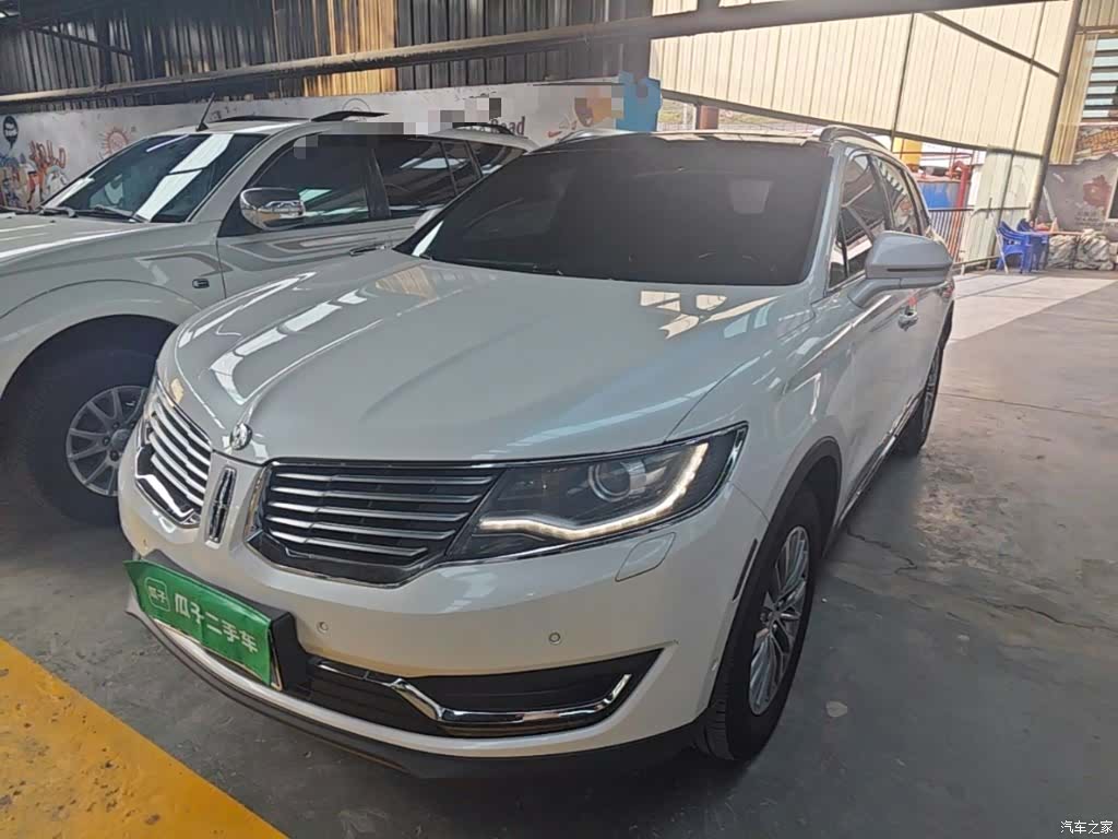 Lincoln MKX, 2017 2