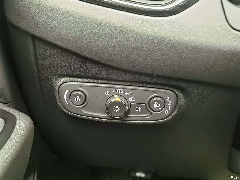 Chevrolet Equinox, 2021 21