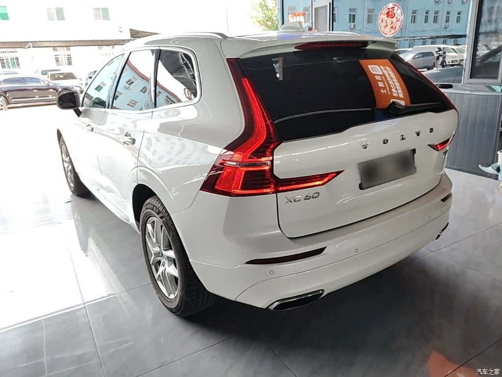 Volvo XC60, 2018 все фото