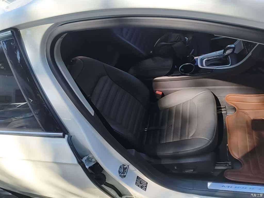 Ford Mondeo, 2016 25