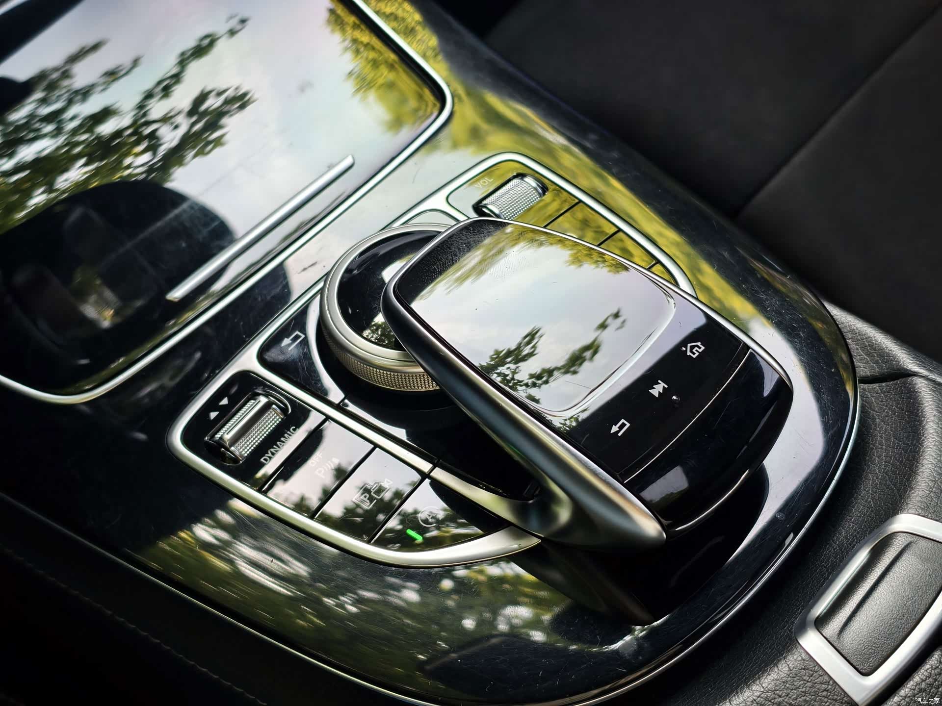Mercedes-Benz E-Class, 2018 15