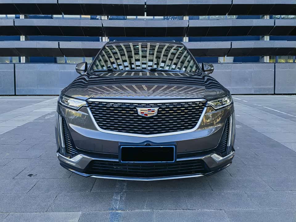 Cadillac XT6
