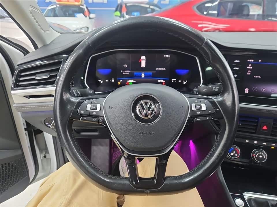 Volkswagen Sagitar