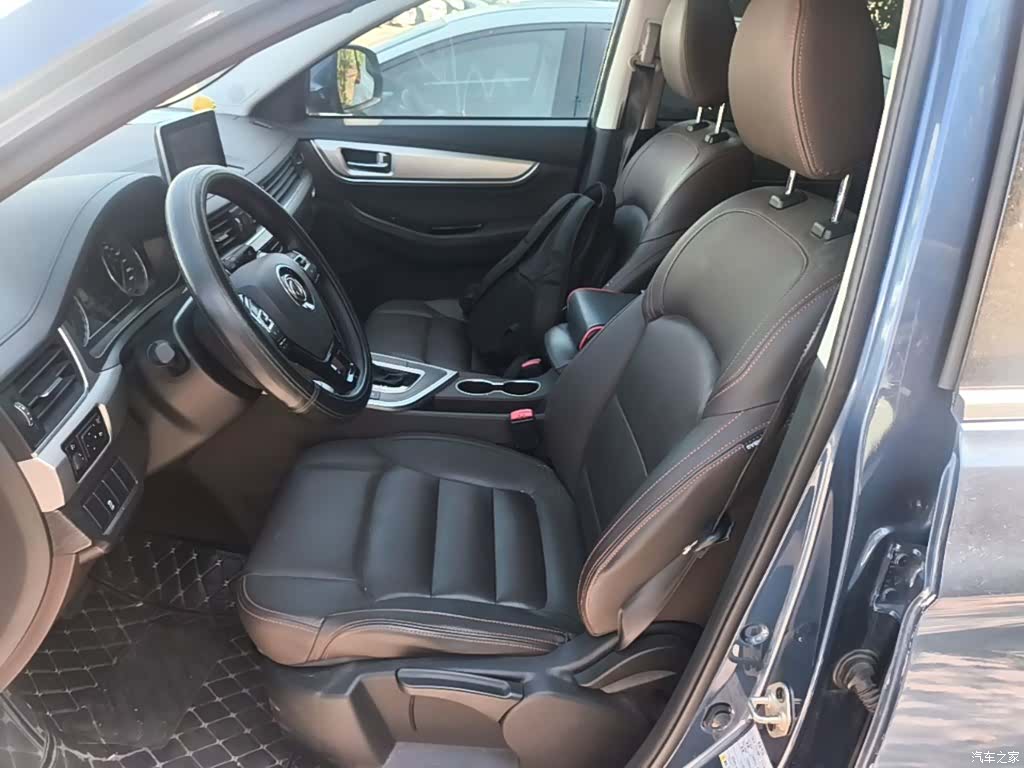 DongFeng X5, 2017 15