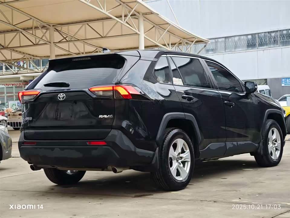 Toyota RAV4 Rongfang