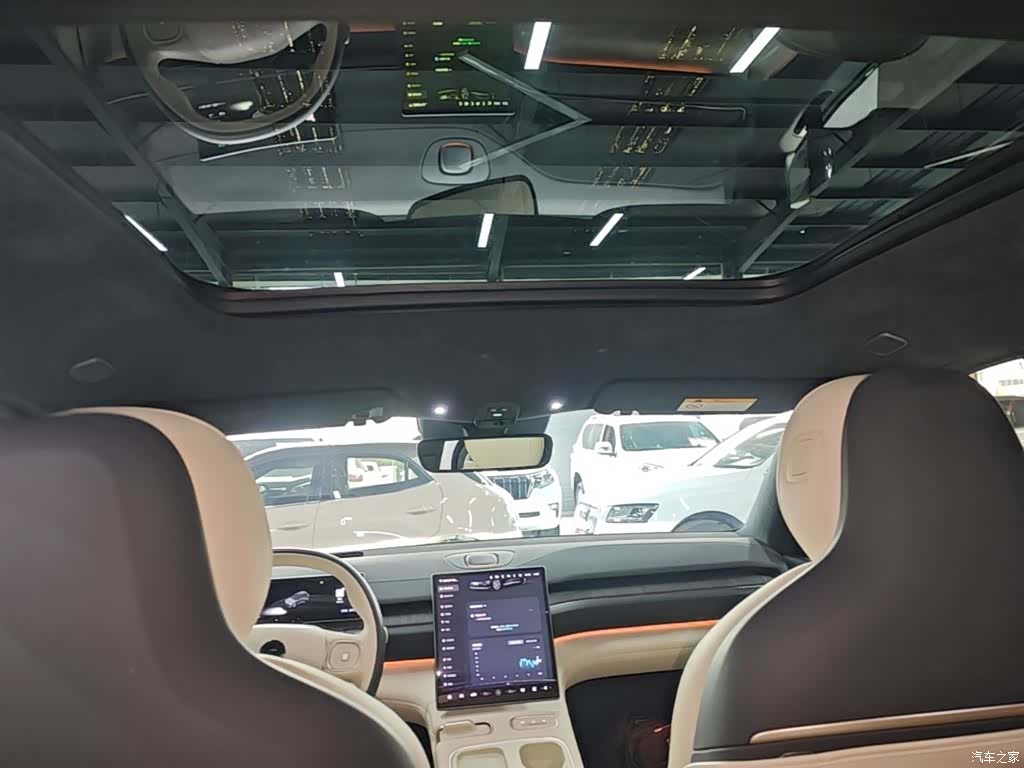 NIO ES6, 2024 18