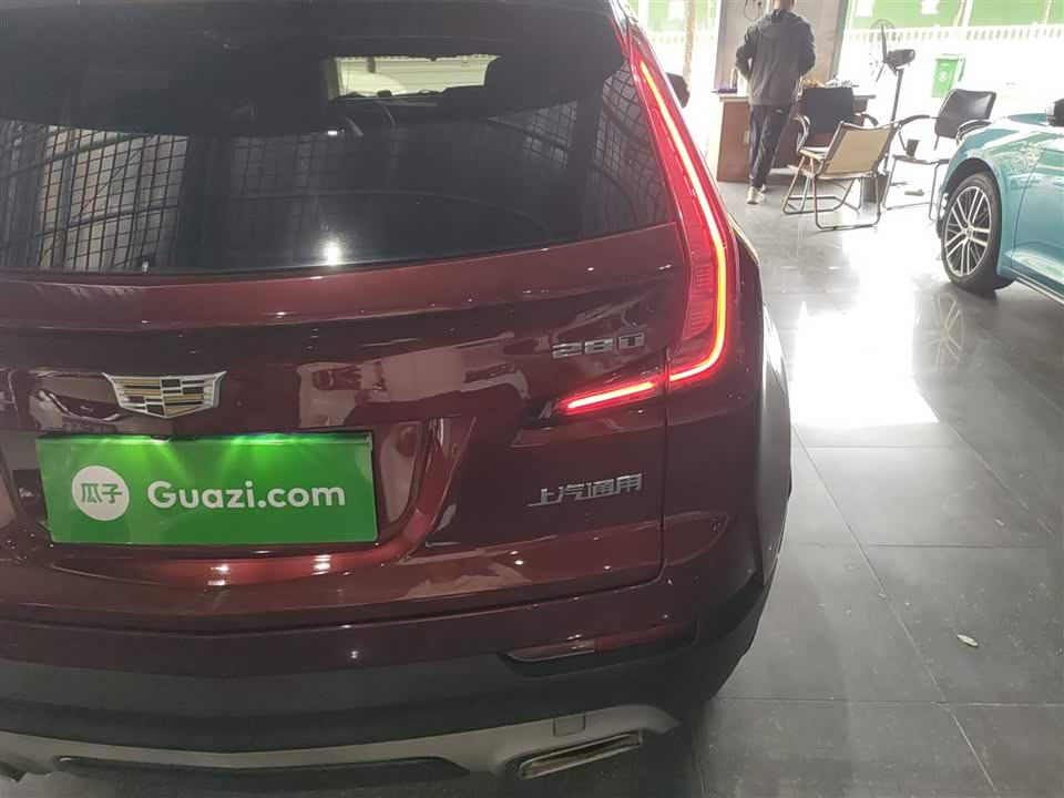 Cadillac XT4