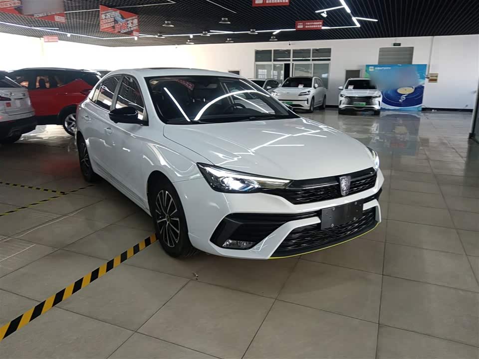 Roewe i5
