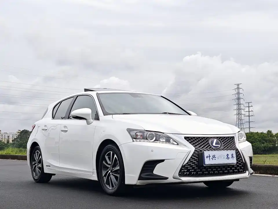 Lexus CT