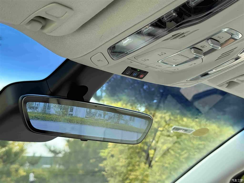 Buick GL8, 2025 22