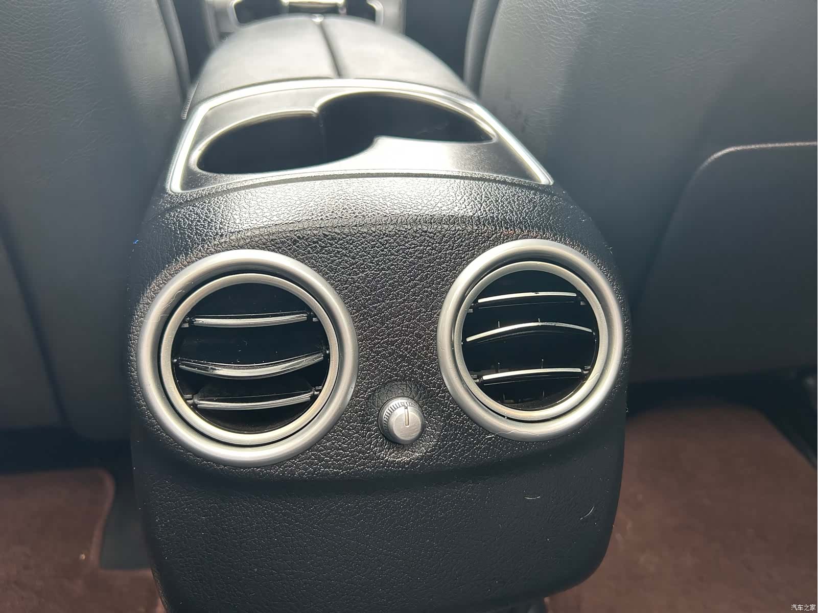 Mercedes-Benz E-Class, 2018 15