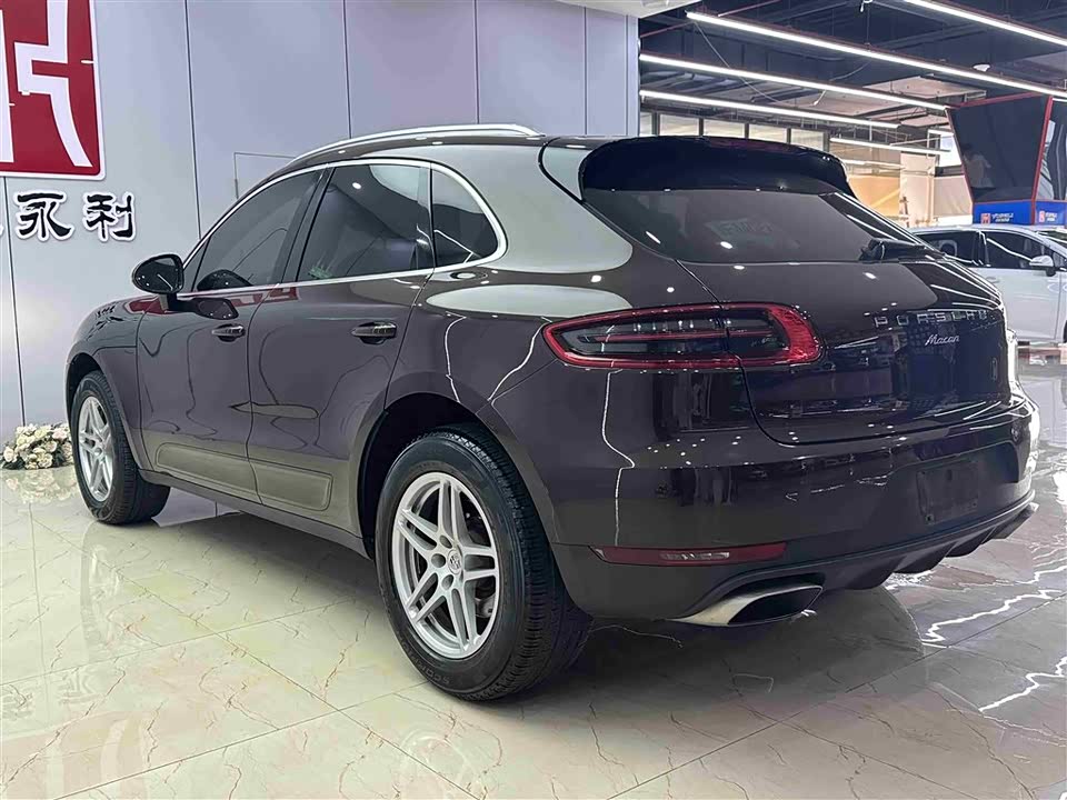 Porsche Macan