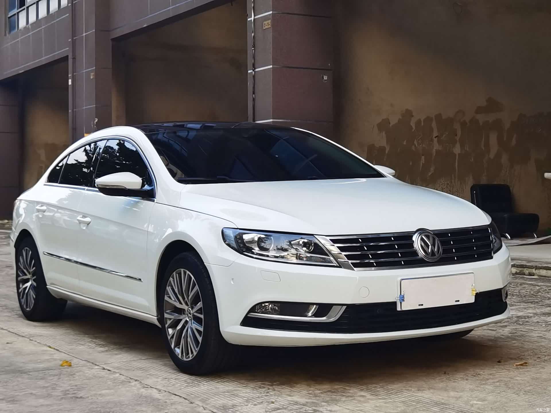 Volkswagen CC, 2013 3