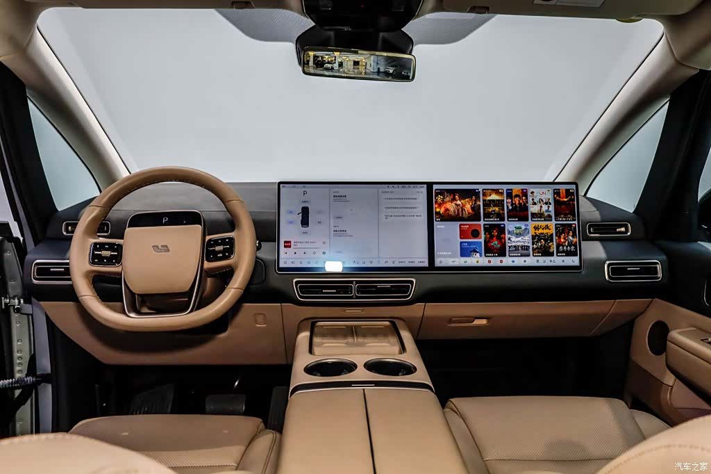 Li Auto MEGA, 2025 27