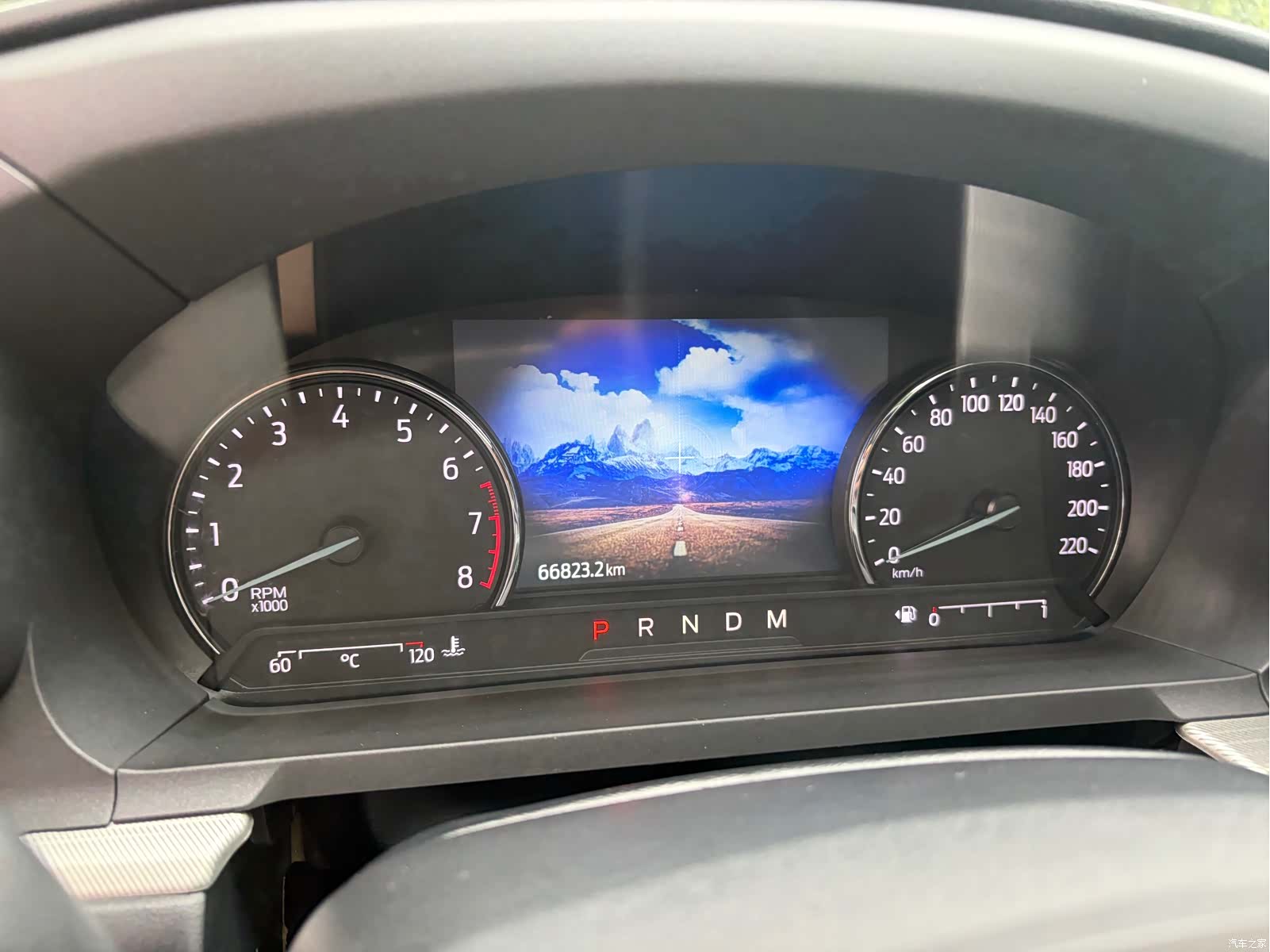 Ford Explorer, 2022 17