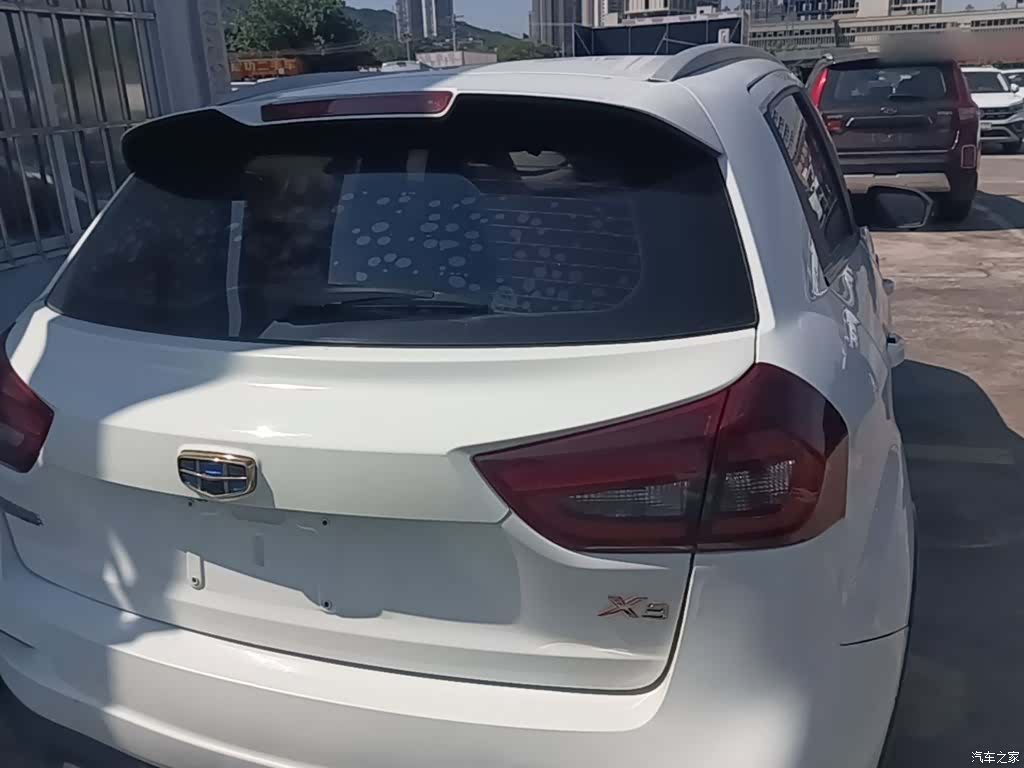 Geely X3, 2020 6
