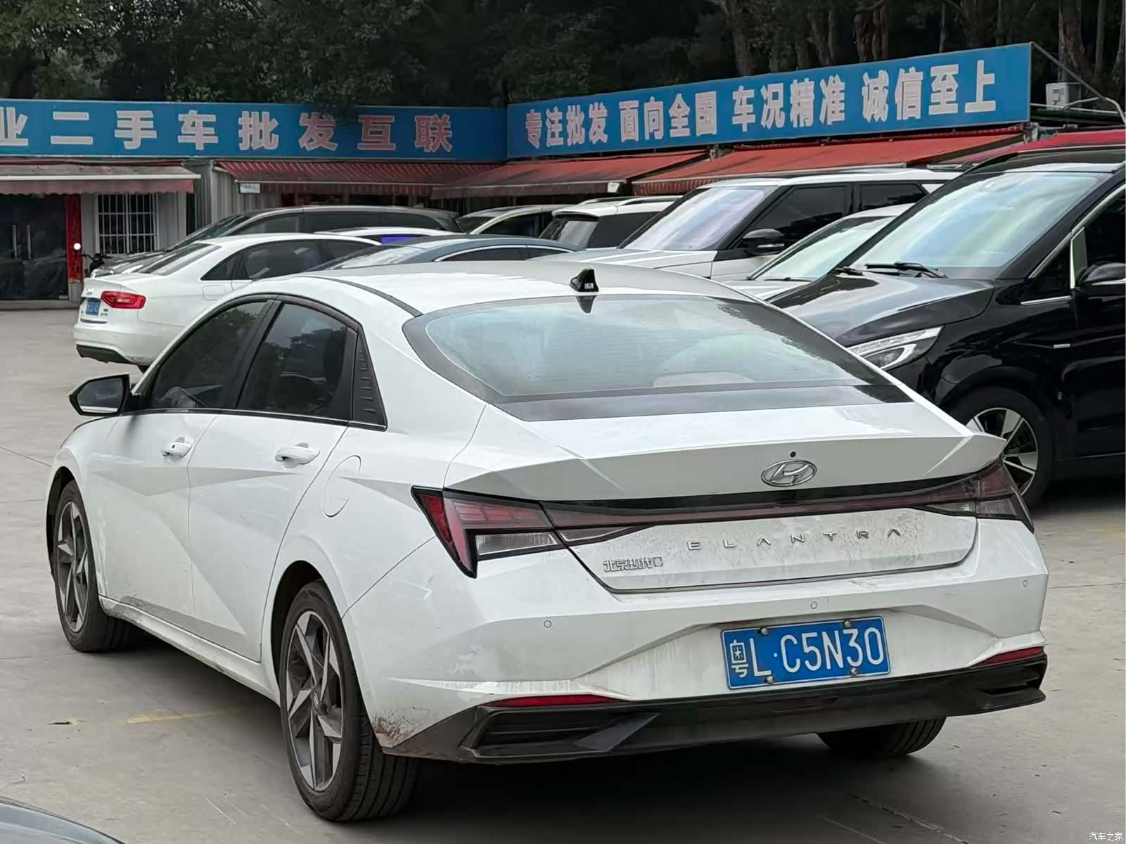 Hyundai Elantra, 2022 7