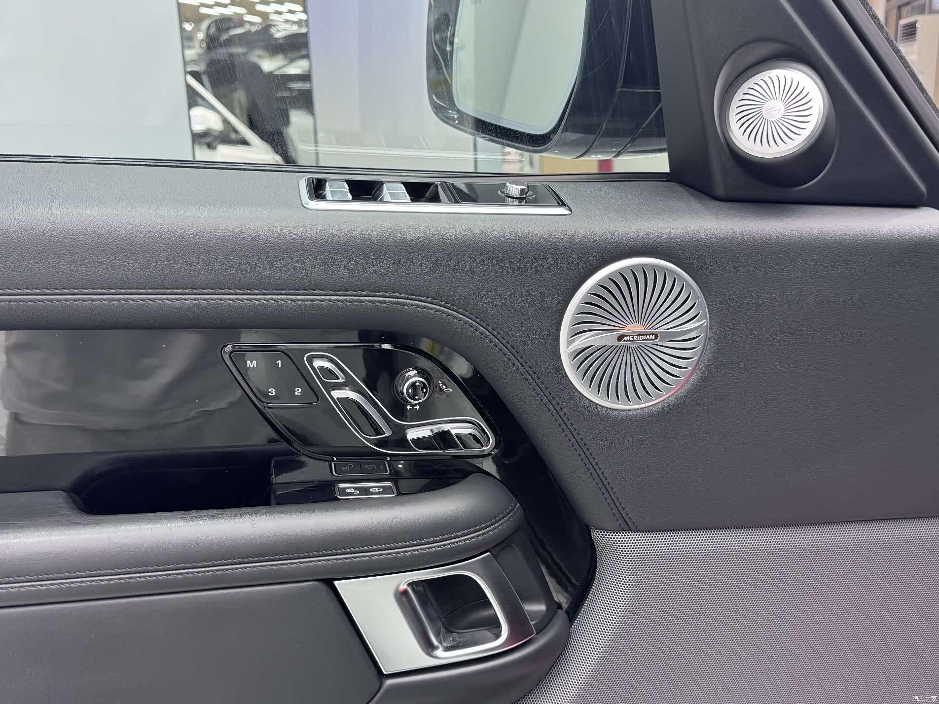 Land Rover Range Rover, 2018 16