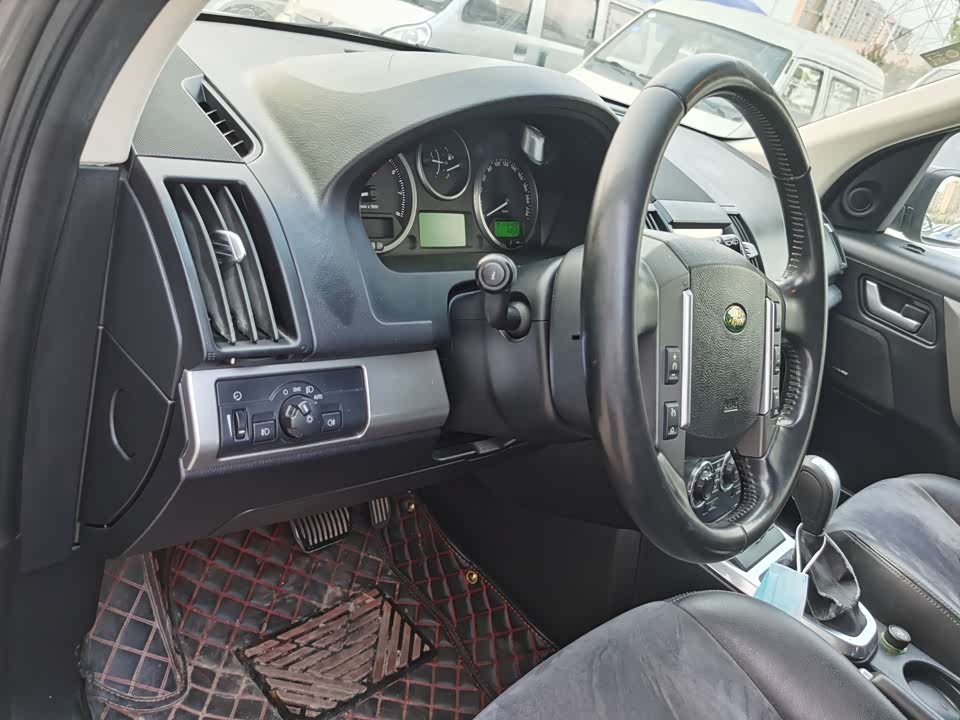 Land Rover Freelander 2
