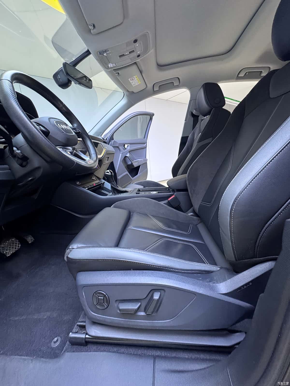 Audi Q3, 2022 24