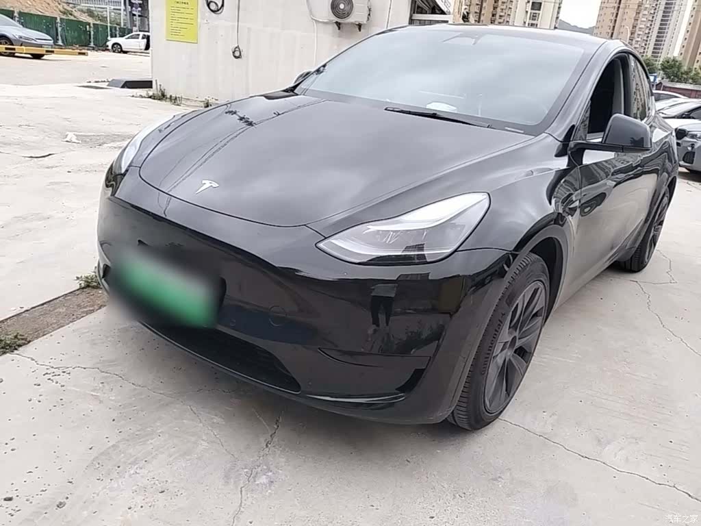 Tesla Model Y, 2024 2