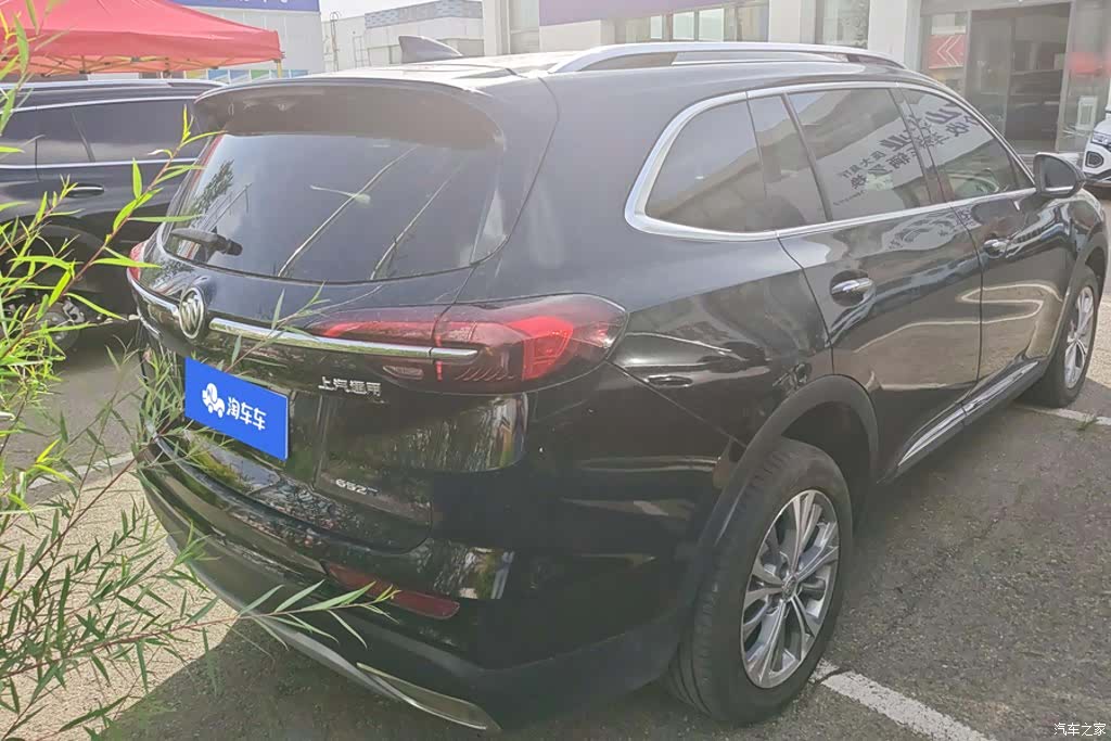 Buick Envision Plus, 2022 3