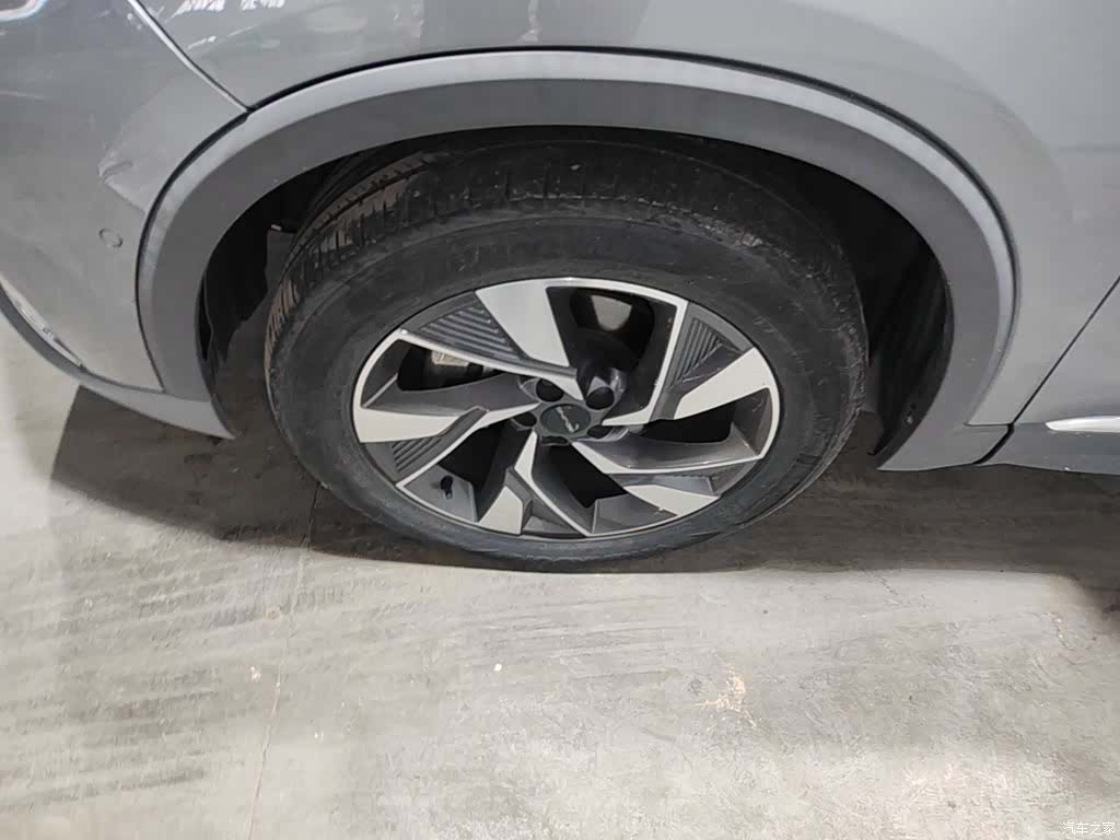 BAIC X7, 2020 23