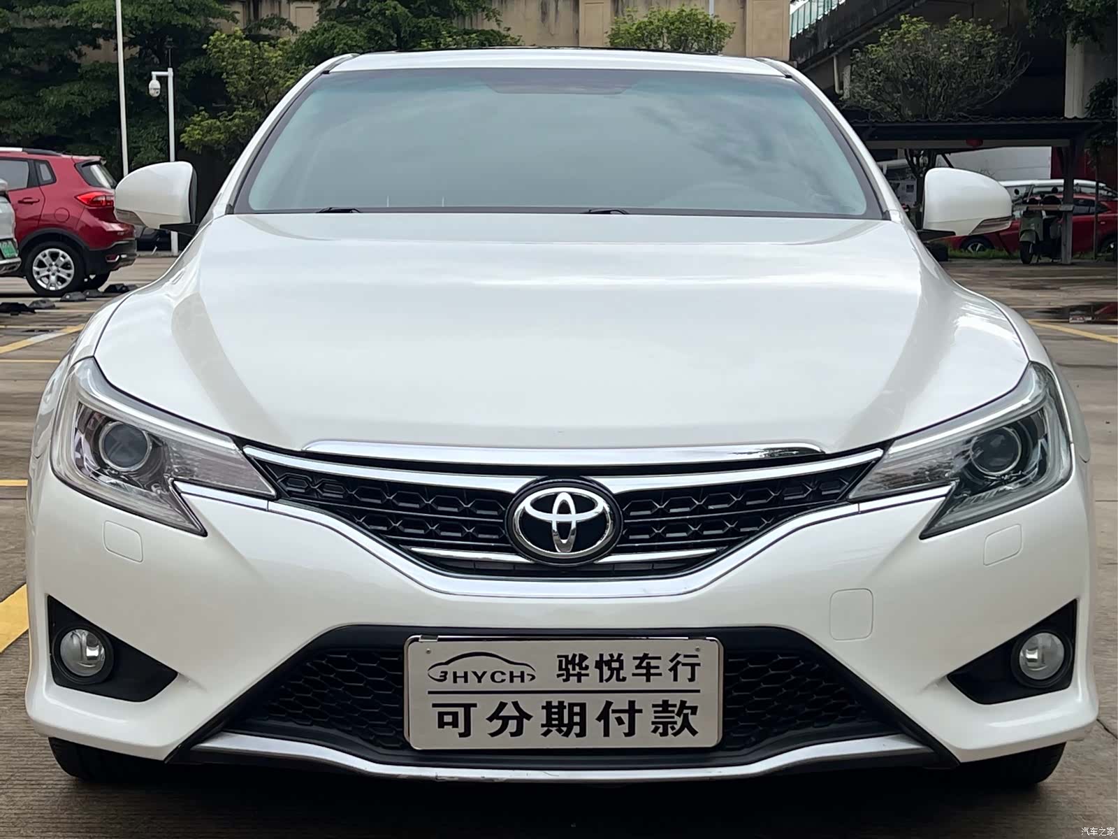 Toyota 2.5V, 2014 1
