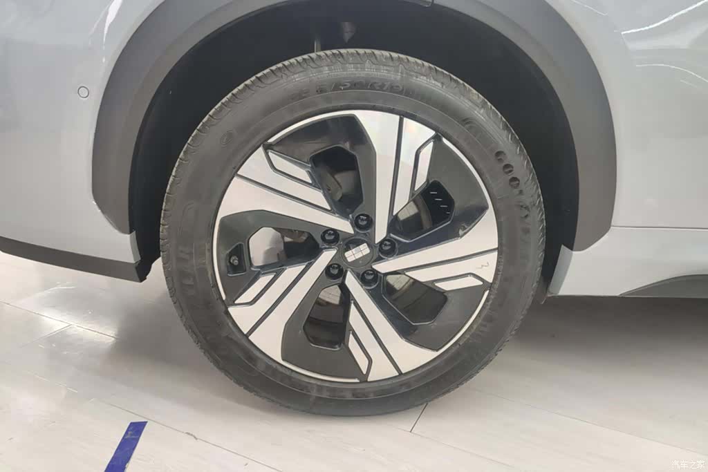 Geely Galaxy E5, 2024 6