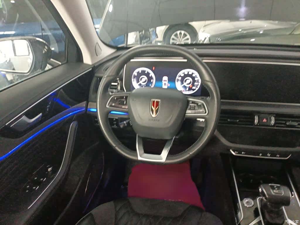 Hongqi HS5, 2023 7