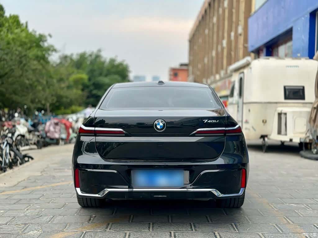 BMW 7 Series, 2023 15