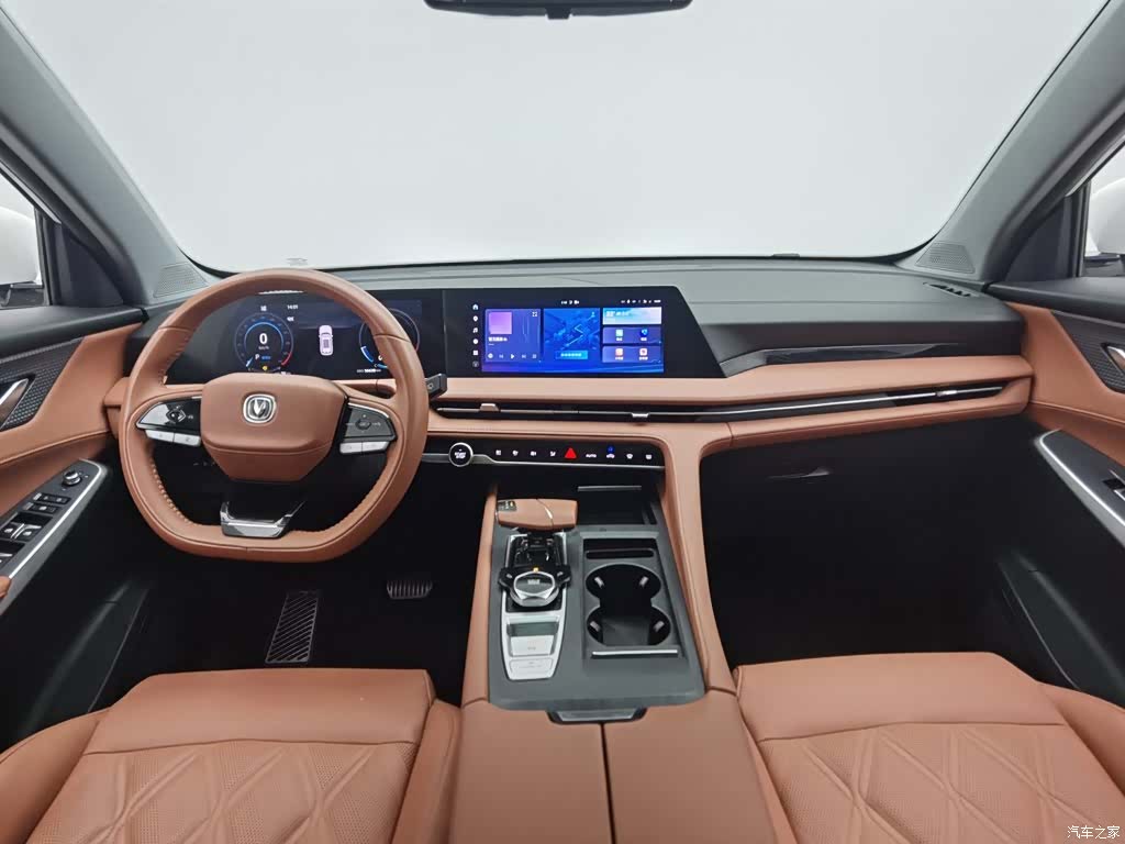 Changan CS75, 2023 все фото