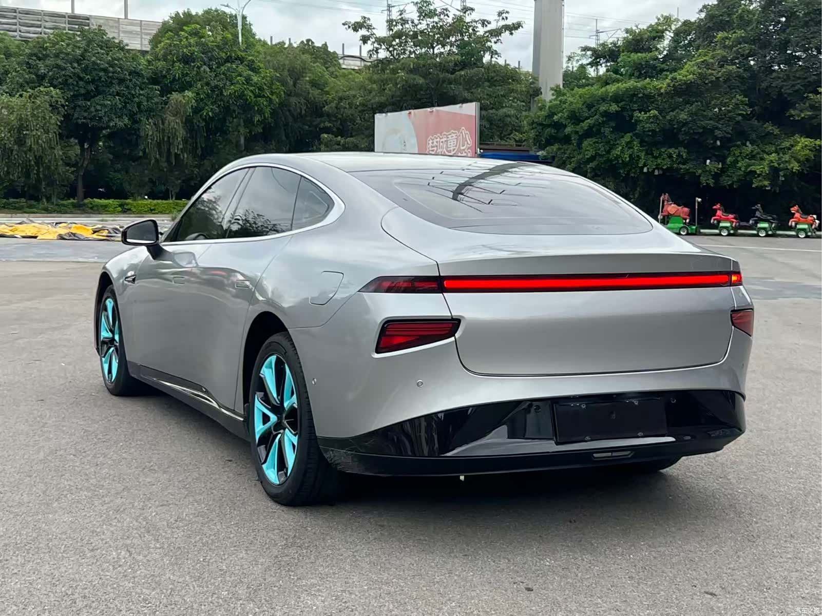 Xpeng P7, 2021 7