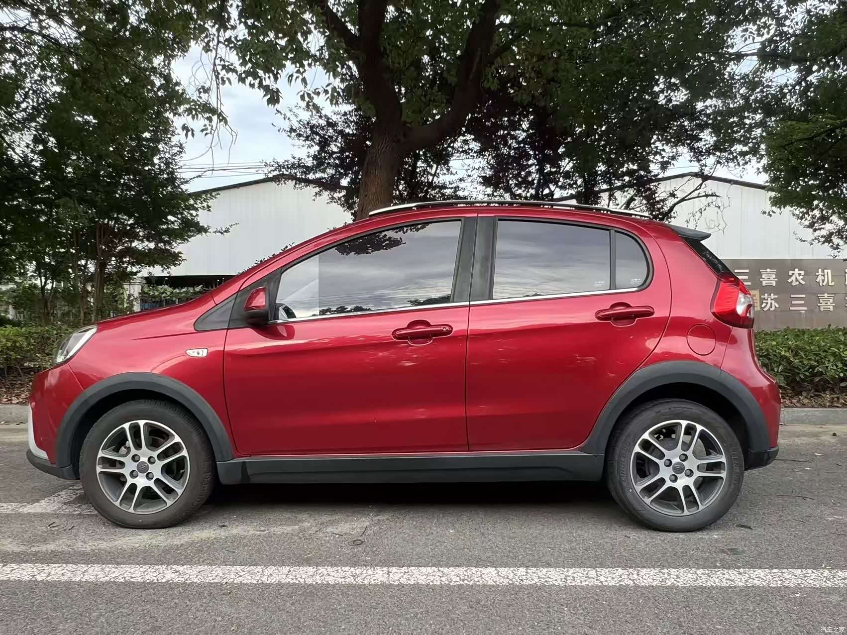 Geely X1, 2019 все фото
