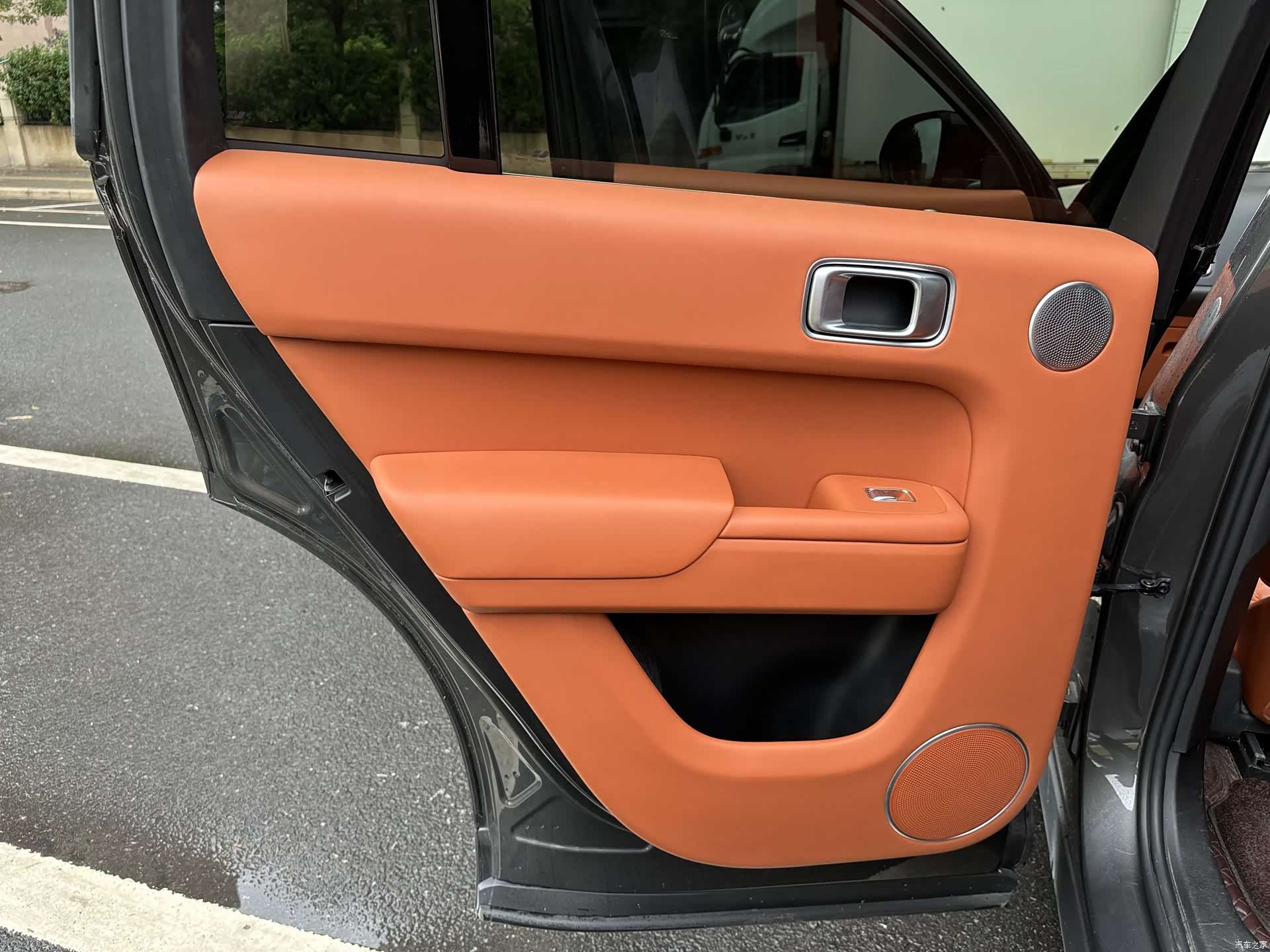 Li Auto L8, 2023 12