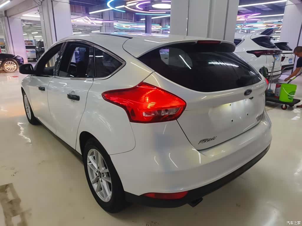 Ford Focus, 2018 все фото