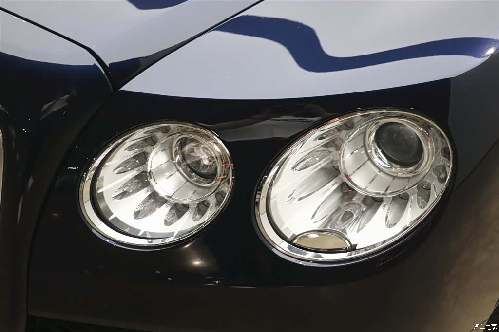 Bentley Flying Spur, 2014 26